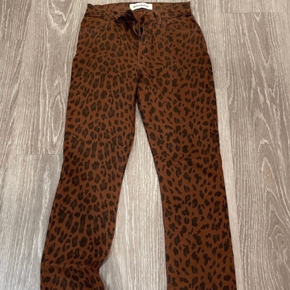 Size 24 Reformation cheetah print denim - Picture 3 of 3